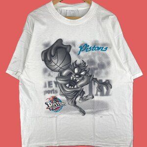 LOONEY TUNES TAZ Detroit Piston, Vtg Detroit Piston T-shirt